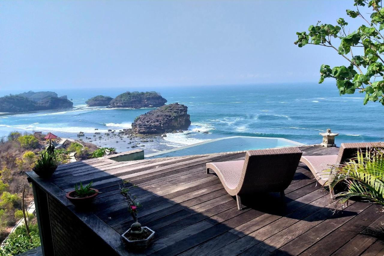 Batu Hill Villa Watukarung Экстерьер фото