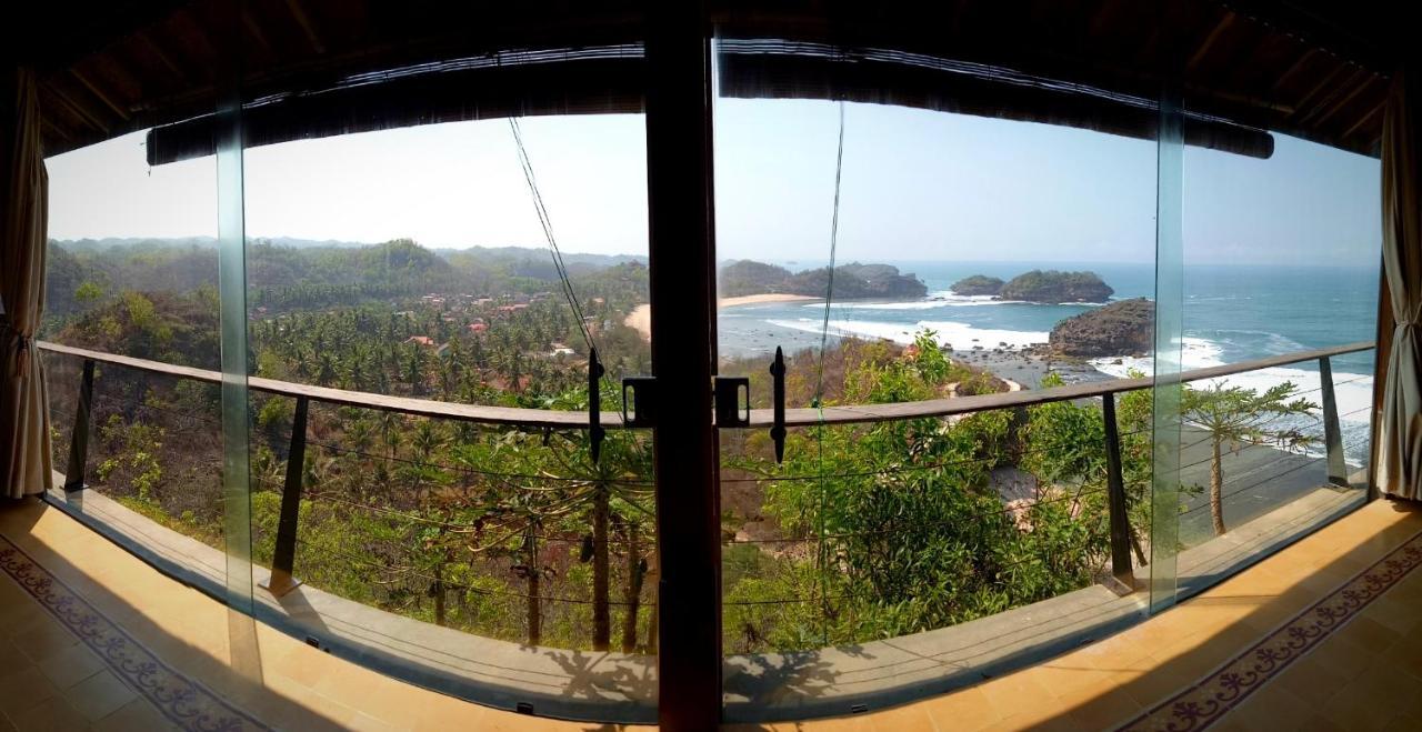 Batu Hill Villa Watukarung Экстерьер фото